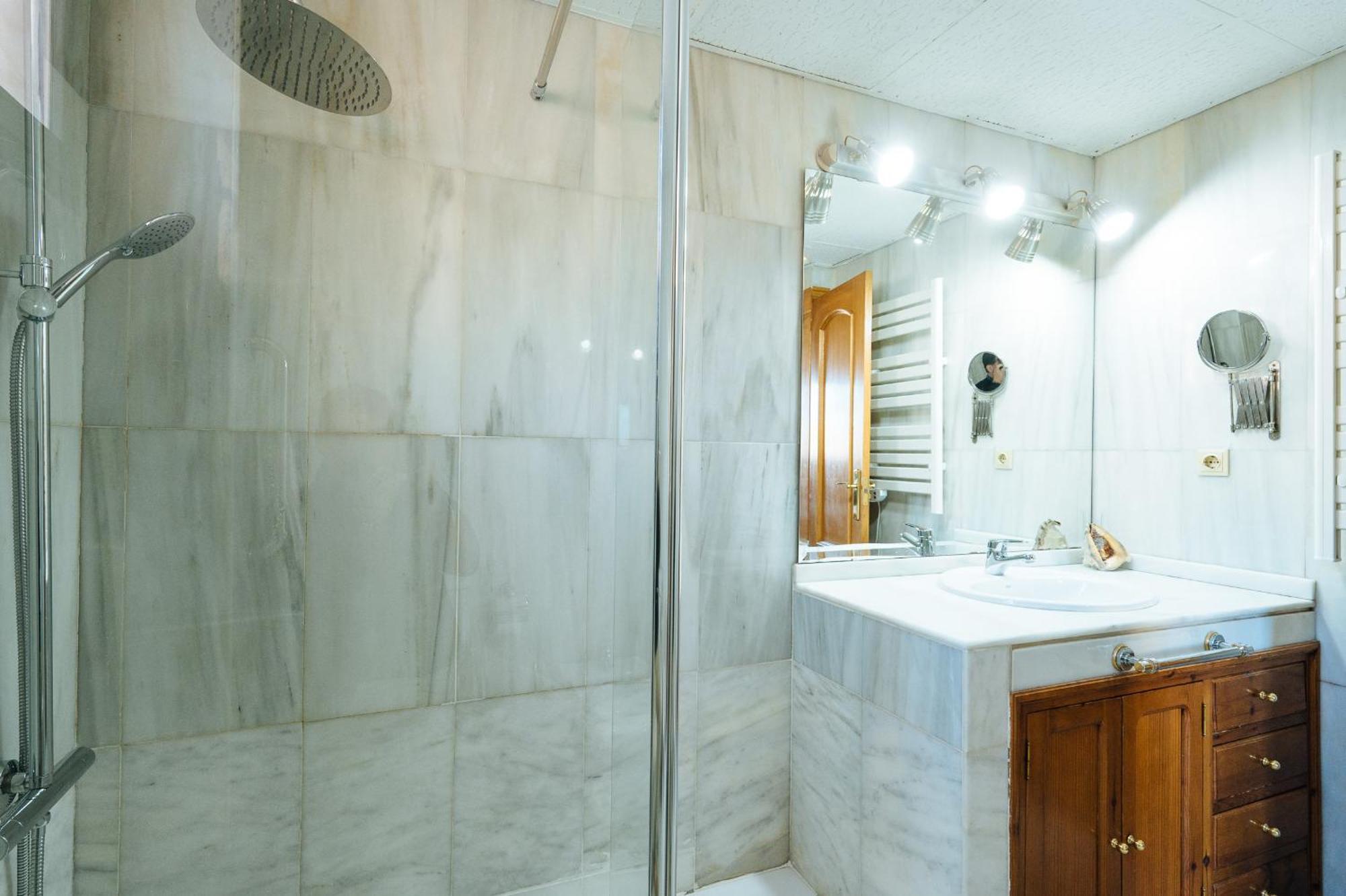 Acogedor Piso Con Parking Santa Justa Daire Sevilla Dış mekan fotoğraf