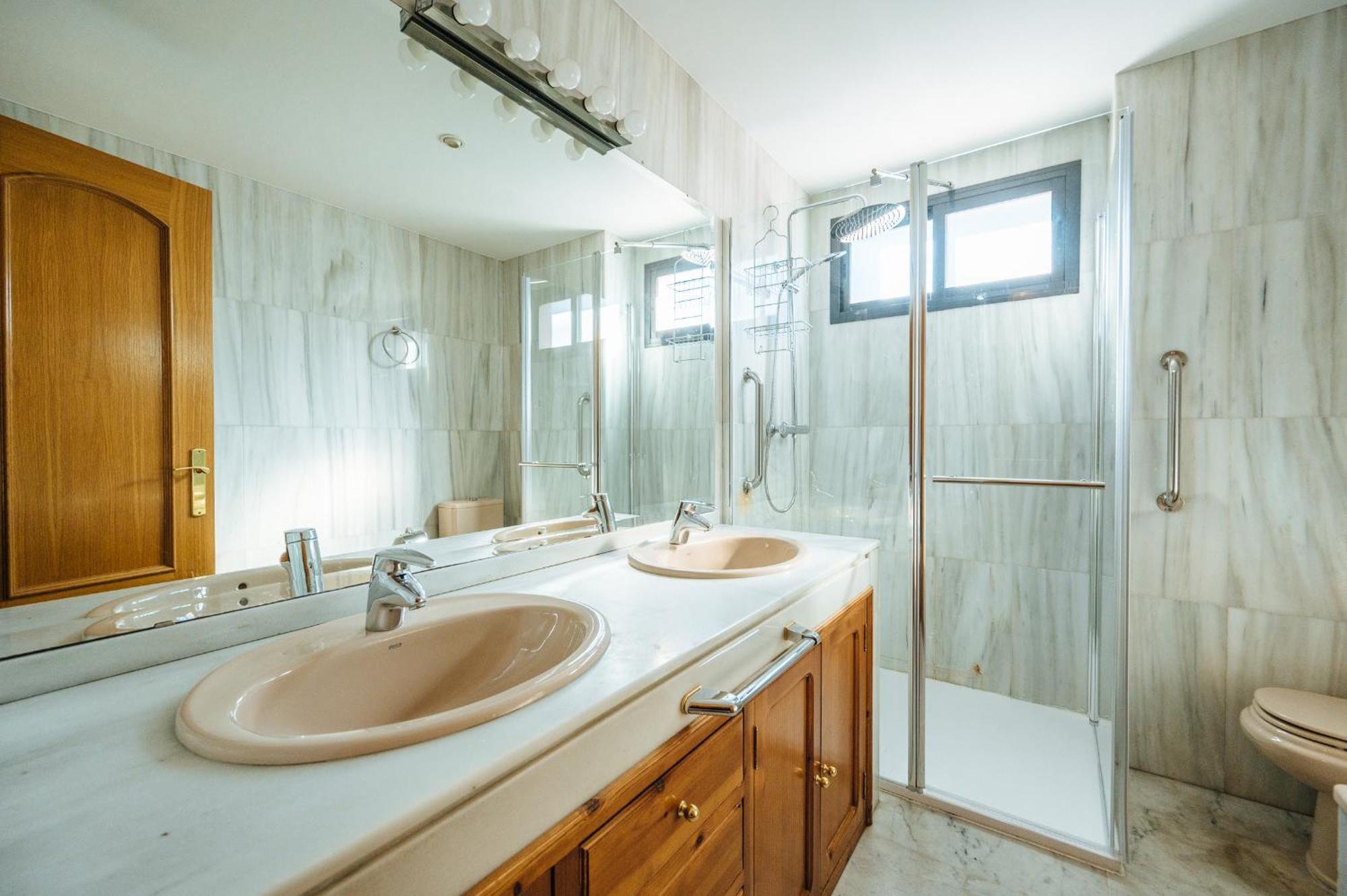 Acogedor Piso Con Parking Santa Justa Daire Sevilla Dış mekan fotoğraf